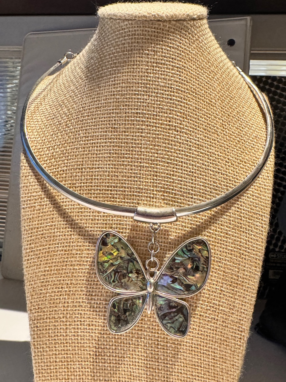 Butterfly Abalone Pendant Necklace - Women Jewelry